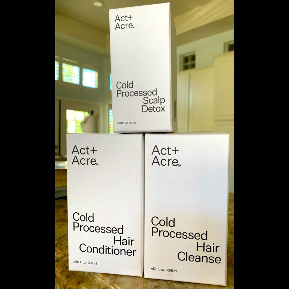 Act + Acre 
Cold Processed®The Essentials Detox